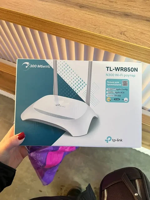 Продам роутер в Красноярске - Умные часы в Красноярск