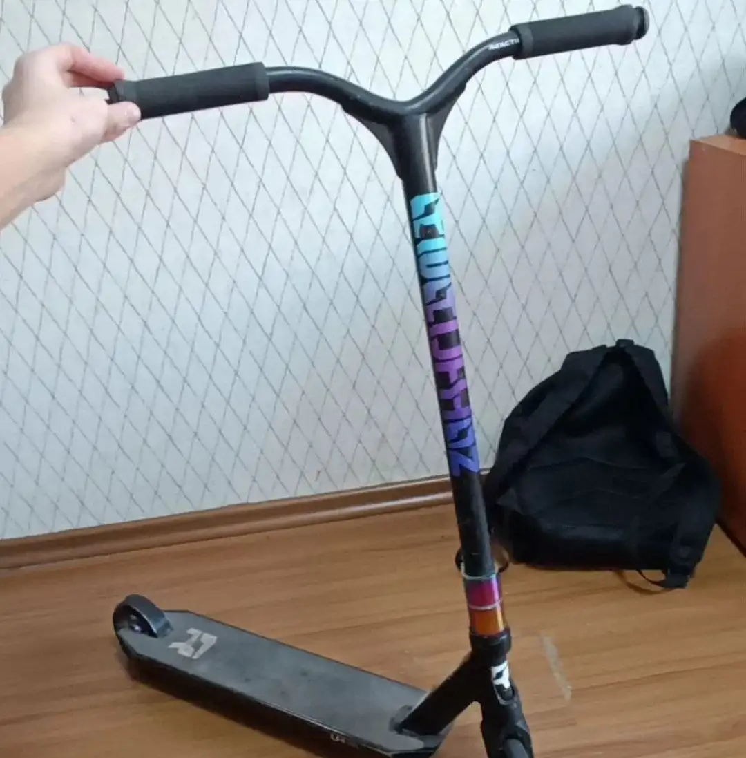 Продам трюковой самокат - Хобби и отдых в Красноярск