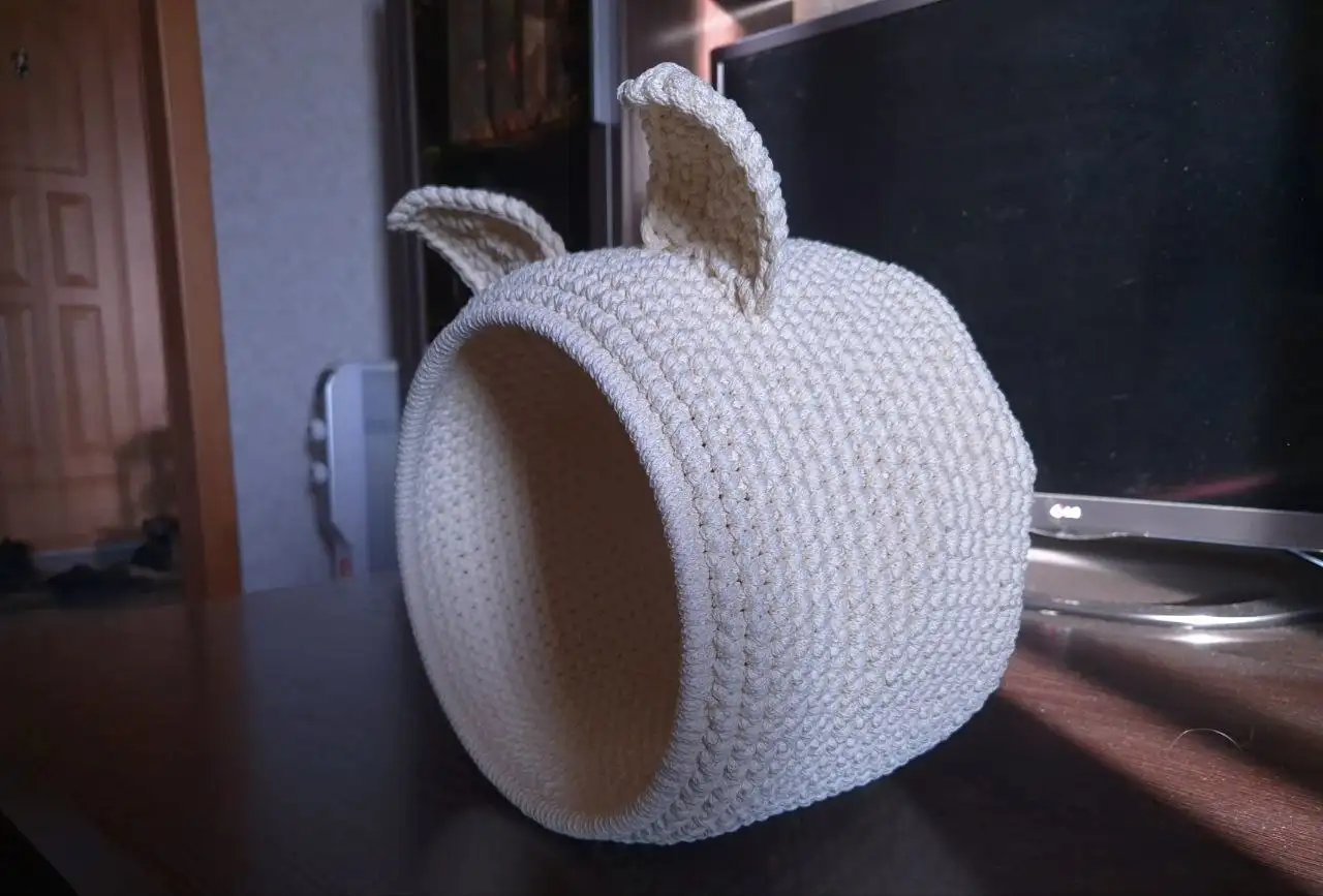 Вязанный домик из полиэфирного шнура для питомца - Аксессуары для животных (Животные) в Красноярск