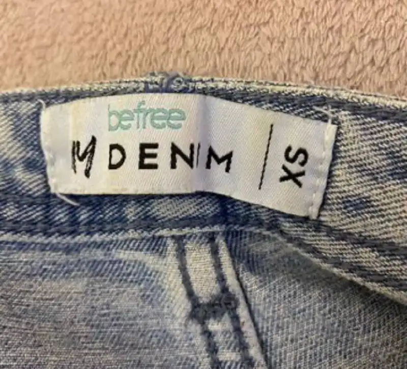 Продам джинсы befree размер XS - Джинсы (Одежда) в Красноярск