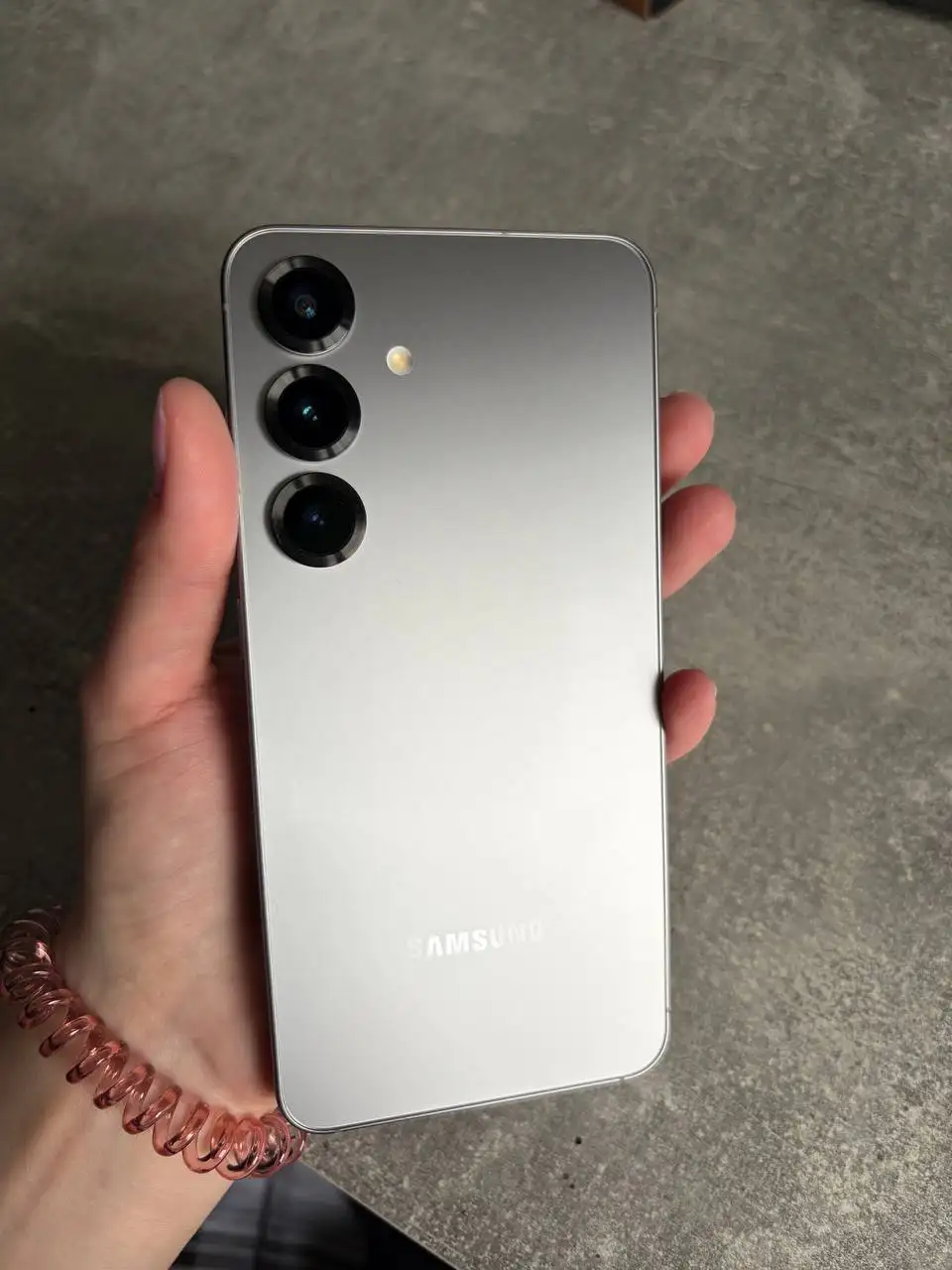 Продам Samsung Galaxy S25 12/256 gb - Смартфоны (Электроника) в Красноярск