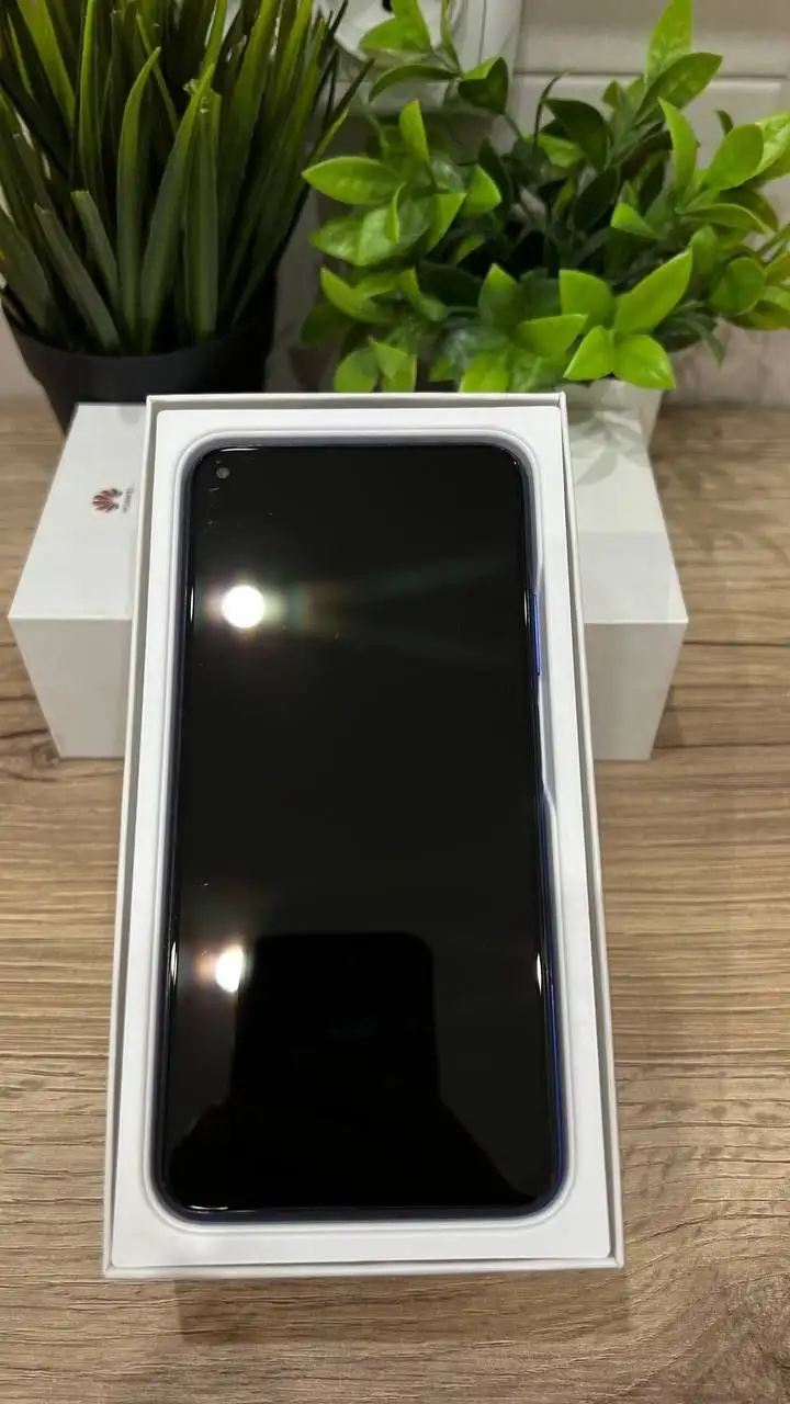 Продажа Huawei nova 5T в отличном состоянии - Смартфоны и телефоны (Электроника) в Красноярск