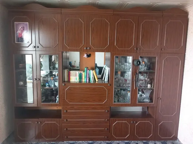 Отдам шкаф-стенку б/у - Барахолка в Красноярск