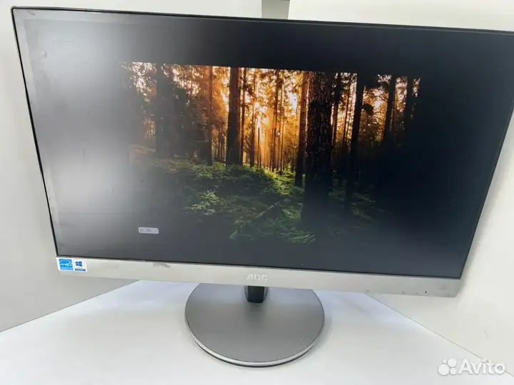 Монитор 22 дюйма и видеокарта Radion 5670HD - Компьютерная техника (Электроника) в Красноярск