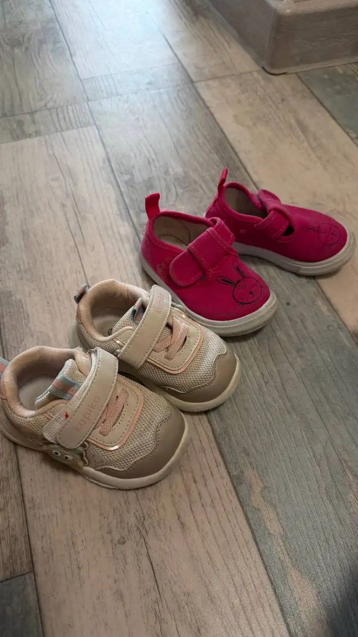 Детские кроссовки и тапочки летние размер 20 - Обувь (Товары для детей) в Красноярск