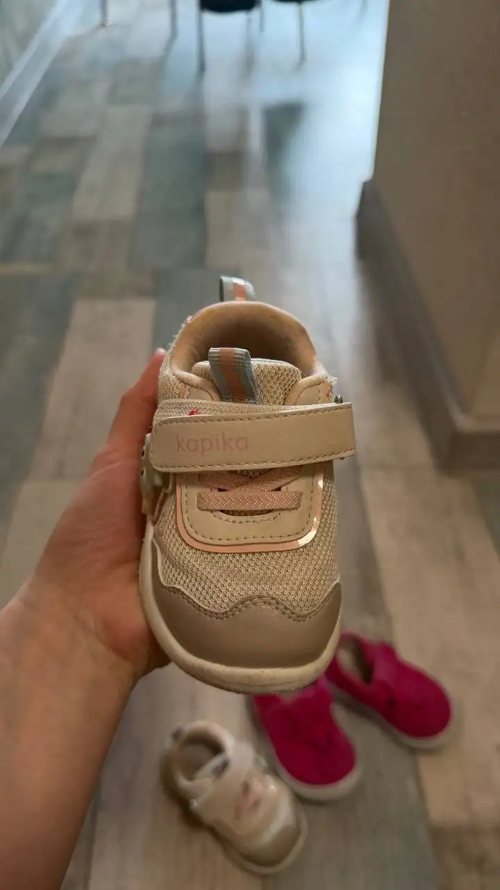 Детские кроссовки и тапочки летние размер 20 - Обувь (Товары для детей) в Красноярск