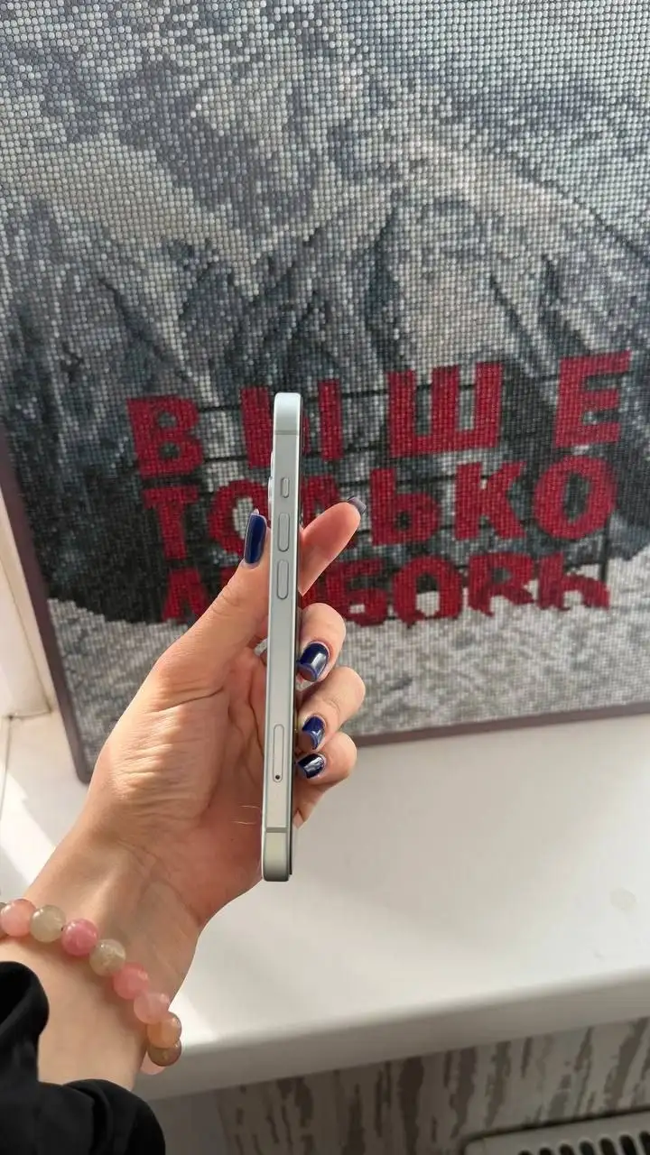 Продам айфон 15, 128 ГБ в отличном состоянии - Смартфоны (Электроника) в Красноярск