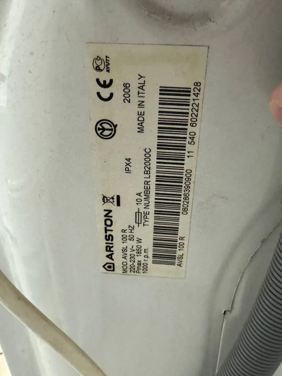 Стиральная машина Hotpoint-Ariston 5кг - Бытовая техника (Для дома и дачи) в Красноярск