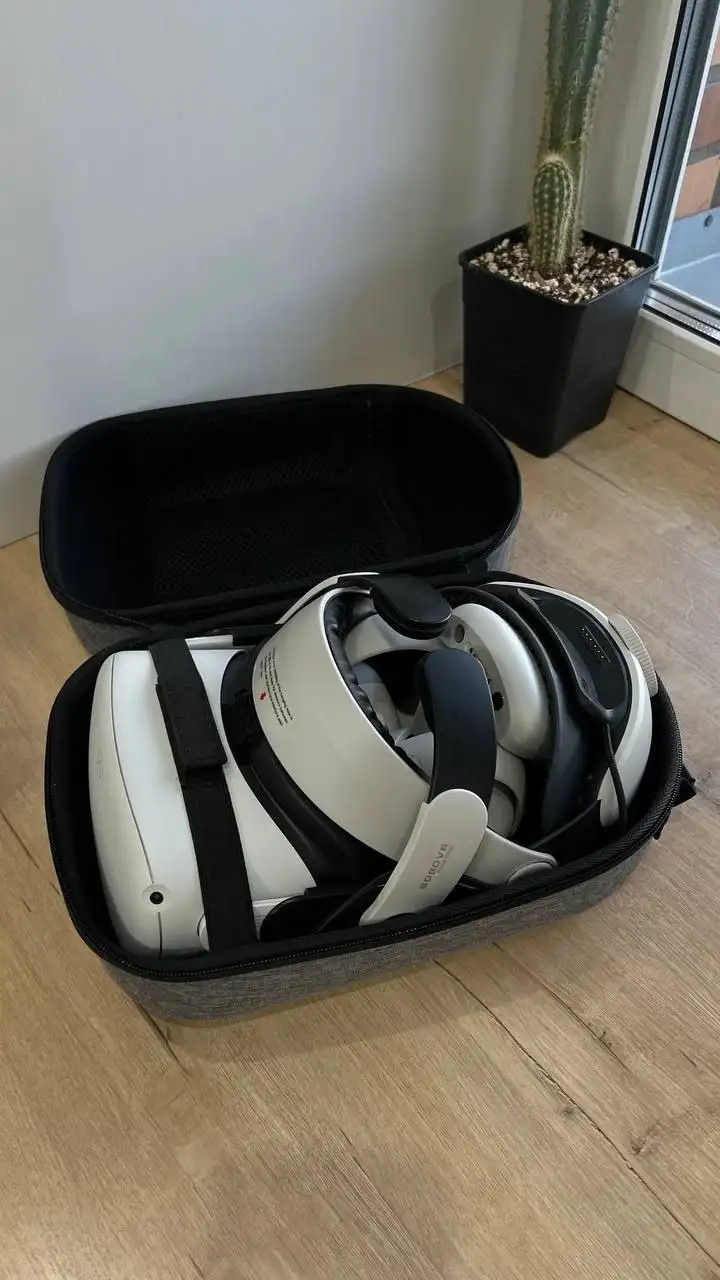 Продажа очков виртуальной реальности с аксессуарами - VR-очки (Электроника) в Красноярск