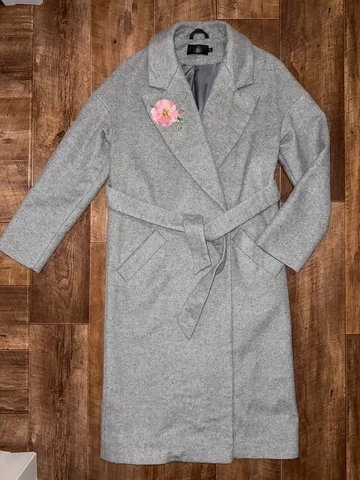 Пальто размер S - Женская одежда и обувь в Красноярск