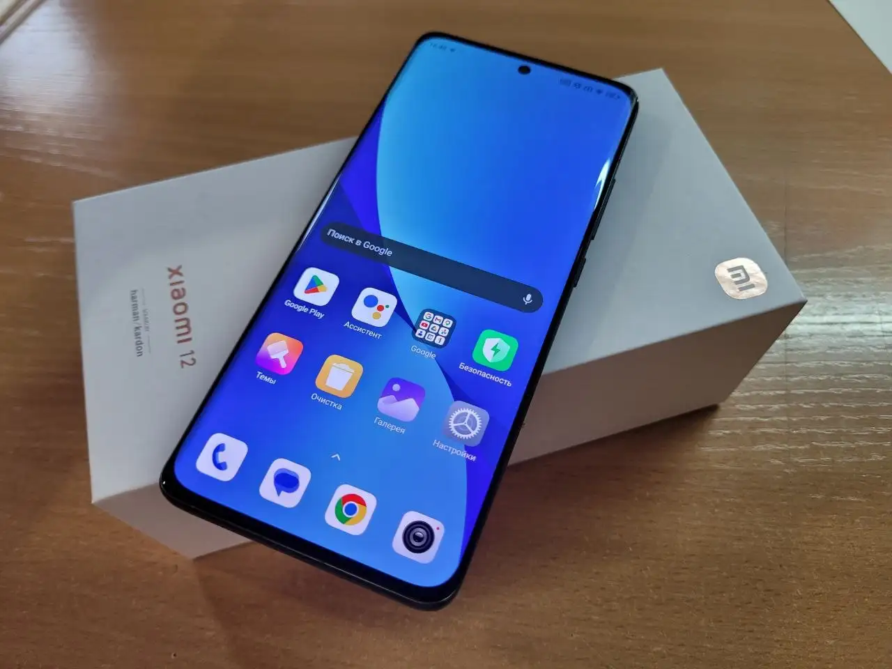 Продам Xiaomi 12 8/128 - Смартфоны (Электроника) в Красноярск