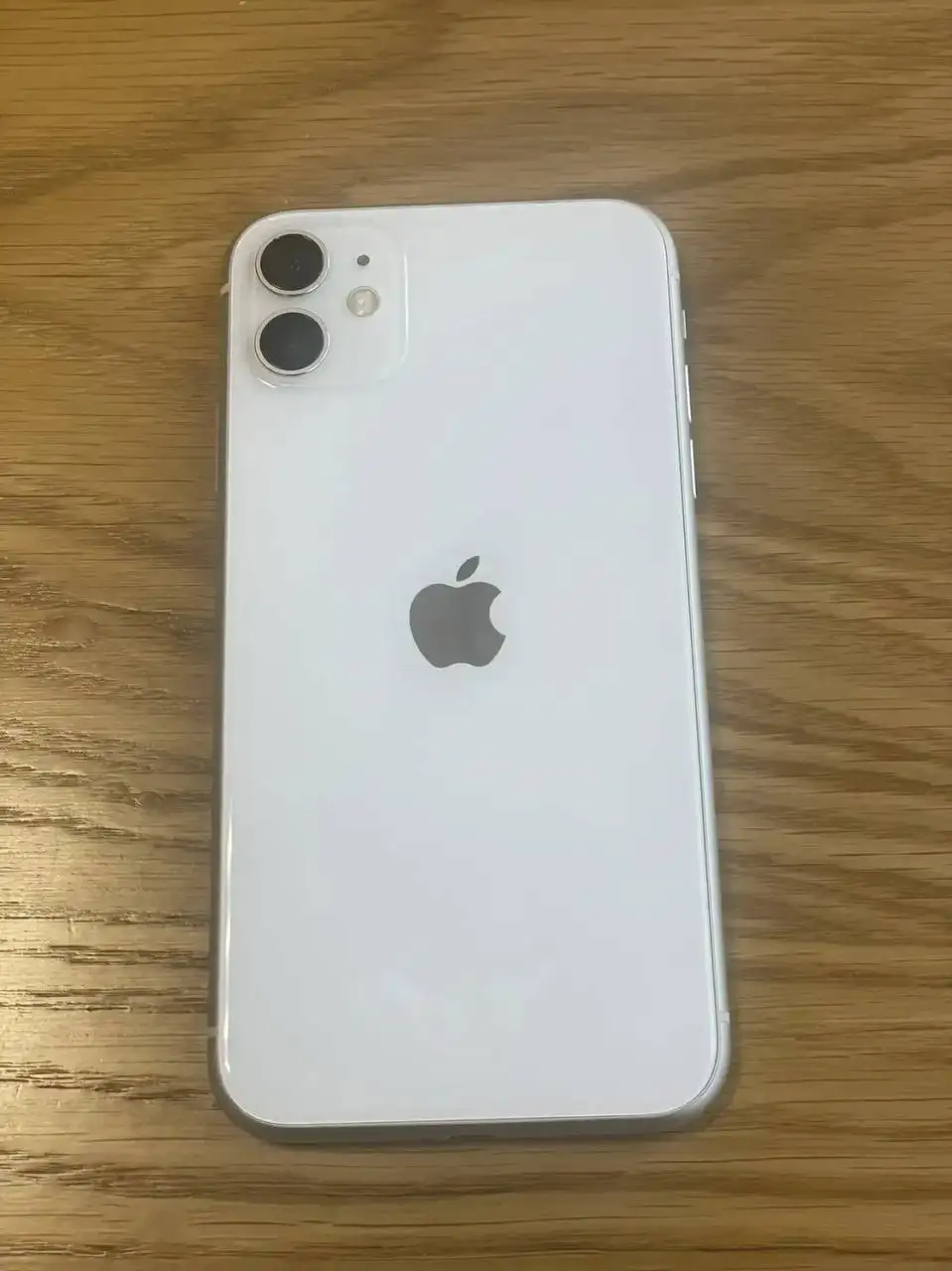 Айфон 11 128гб белый, 82% аккумулятор, полный комплект - Смартфоны и телефоны (Электроника) в Красноярск