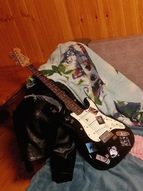 Fender Squier для начинающих - Свадебные услуги в Красноярск