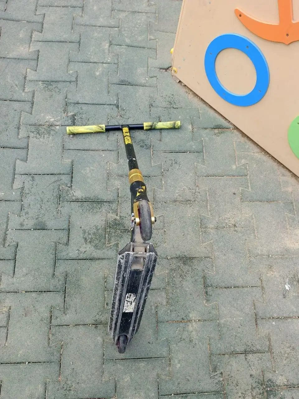 Продам трюковой велосипед с небольшими дефектами - Велосипеды (Хобби и отдых) в Красноярск