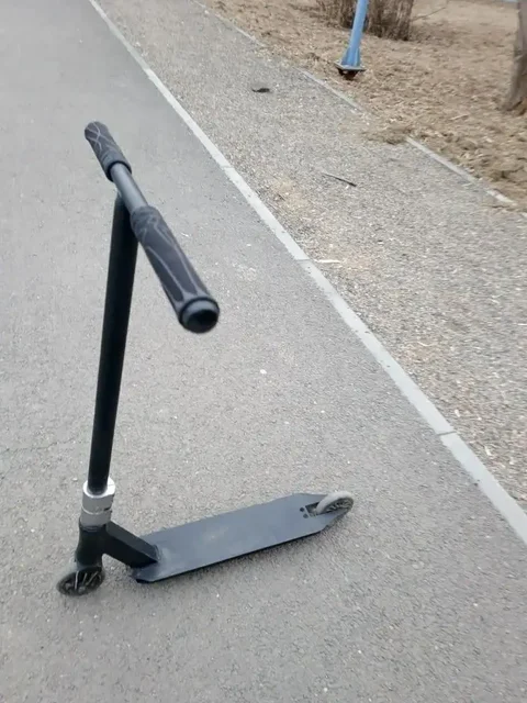 Продам трюковой самокат в Кировском районе - Хобби и отдых в Красноярск