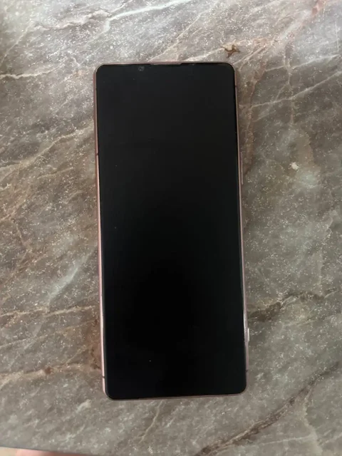 Продажа или обмен Sony Xperia 5 III - Зарядные устройства в Красноярск