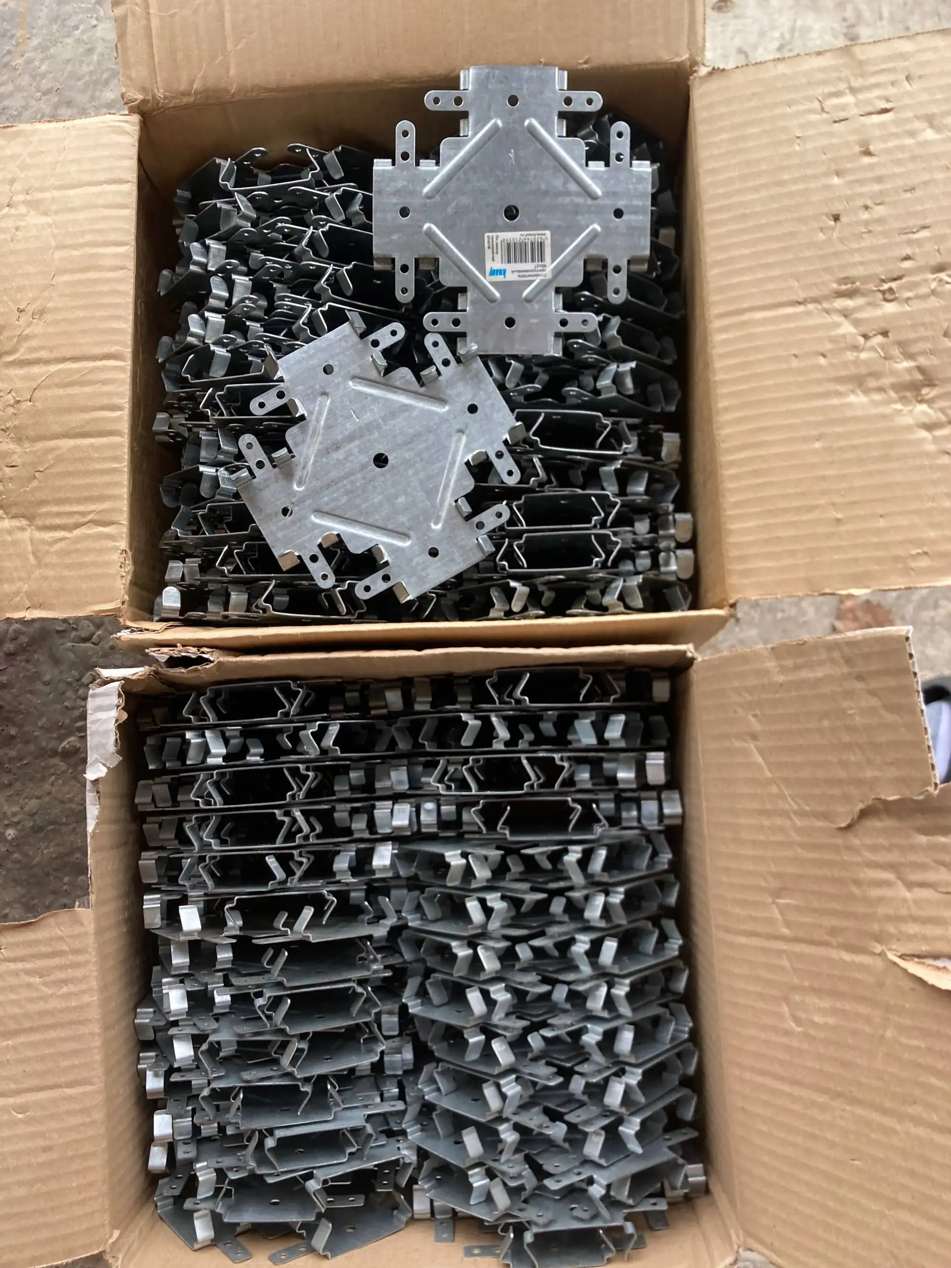 Продам коробку - Барахолка в Красноярск