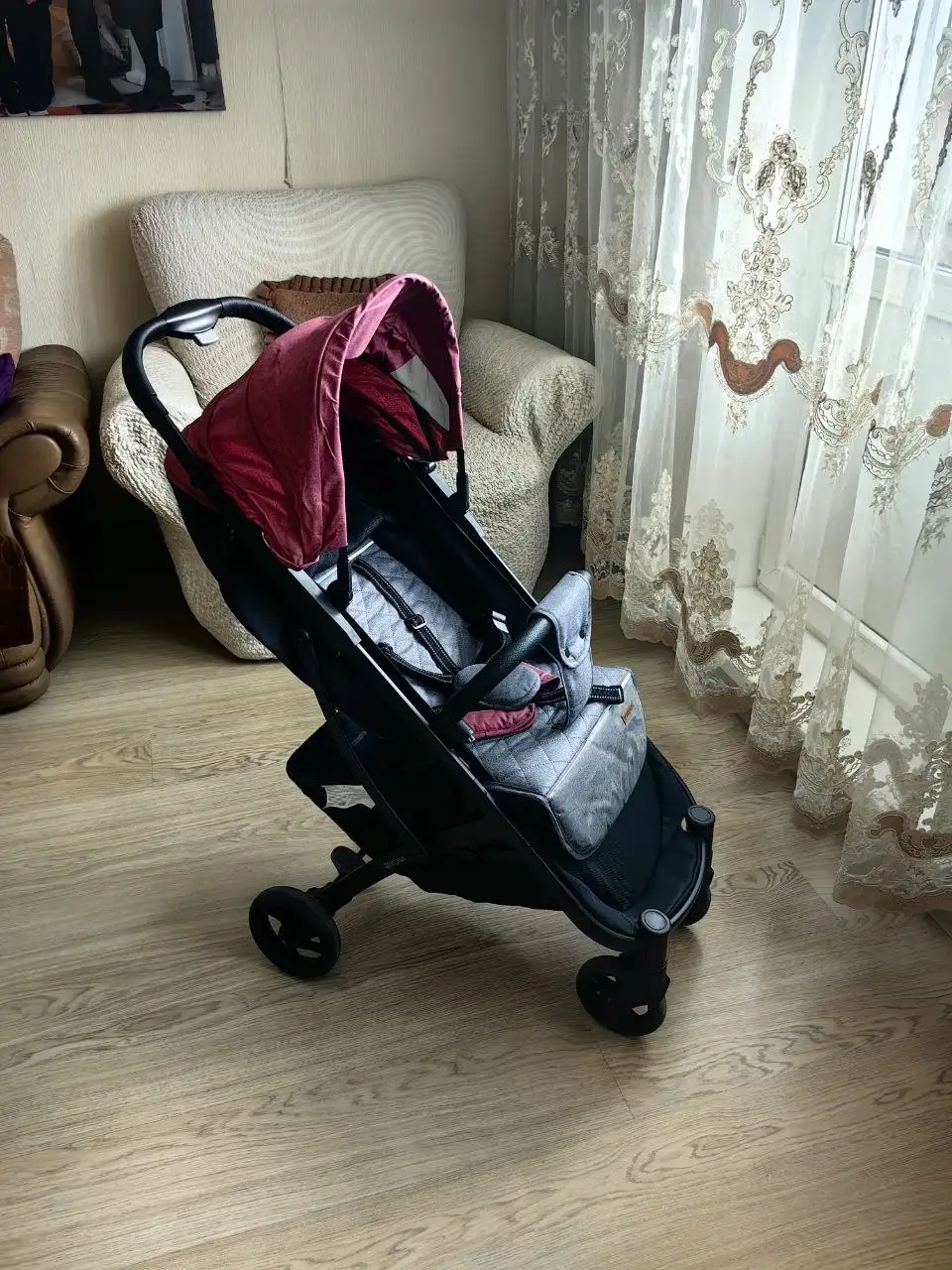 Продам коляску прогулочную книжка - Коляски (Товары для детей) в Красноярск