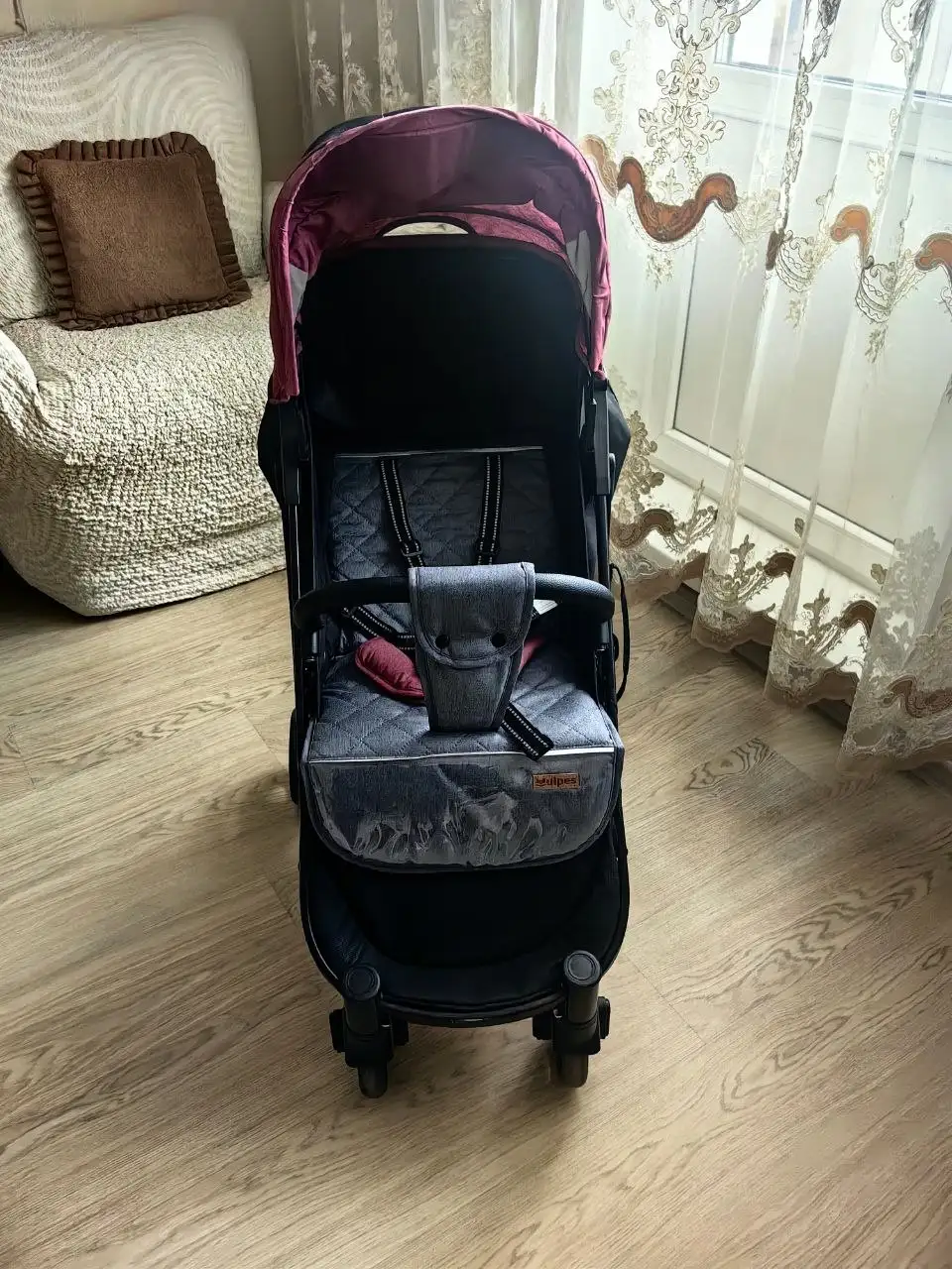 Продам коляску прогулочную книжка - Коляски (Товары для детей) в Красноярск