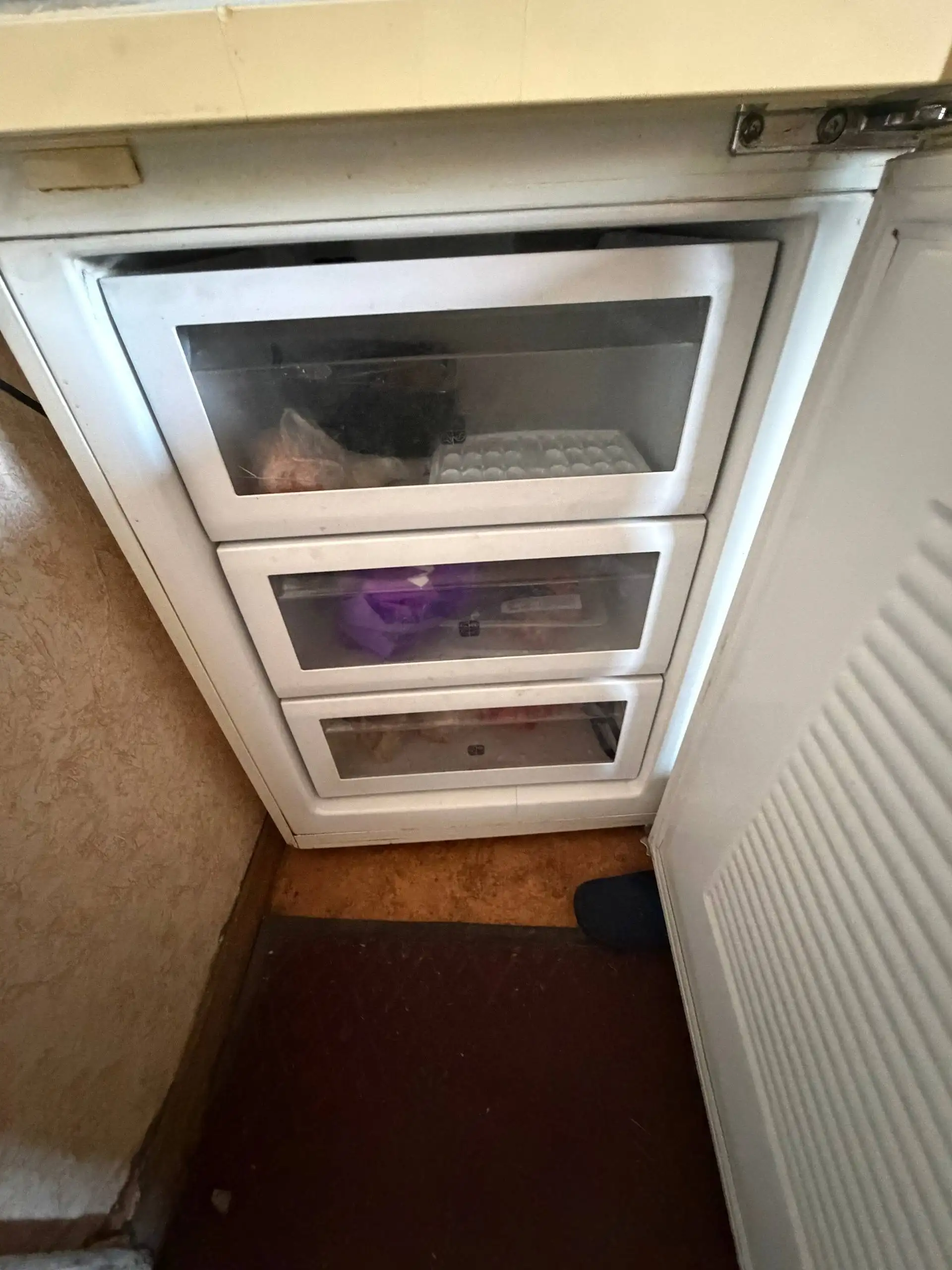 Продам холодильник Samsung No Frost - Крупная бытовая техника (Для дома и дачи) в Красноярск