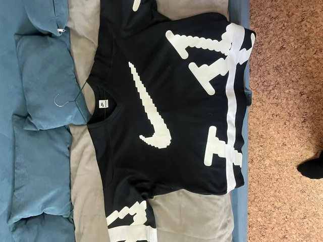 Продам кофту NIKE оригинал - Одежда в Красноярск