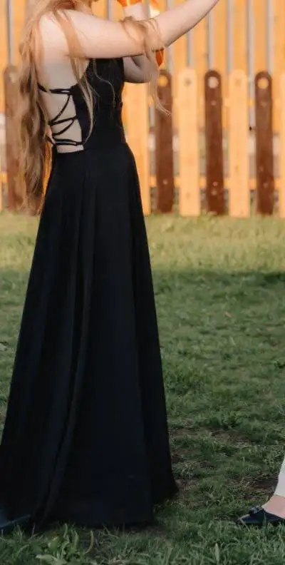 Продажа вечернего выпускного платья и туфель - Женская одежда (Одежда) в Красноярск