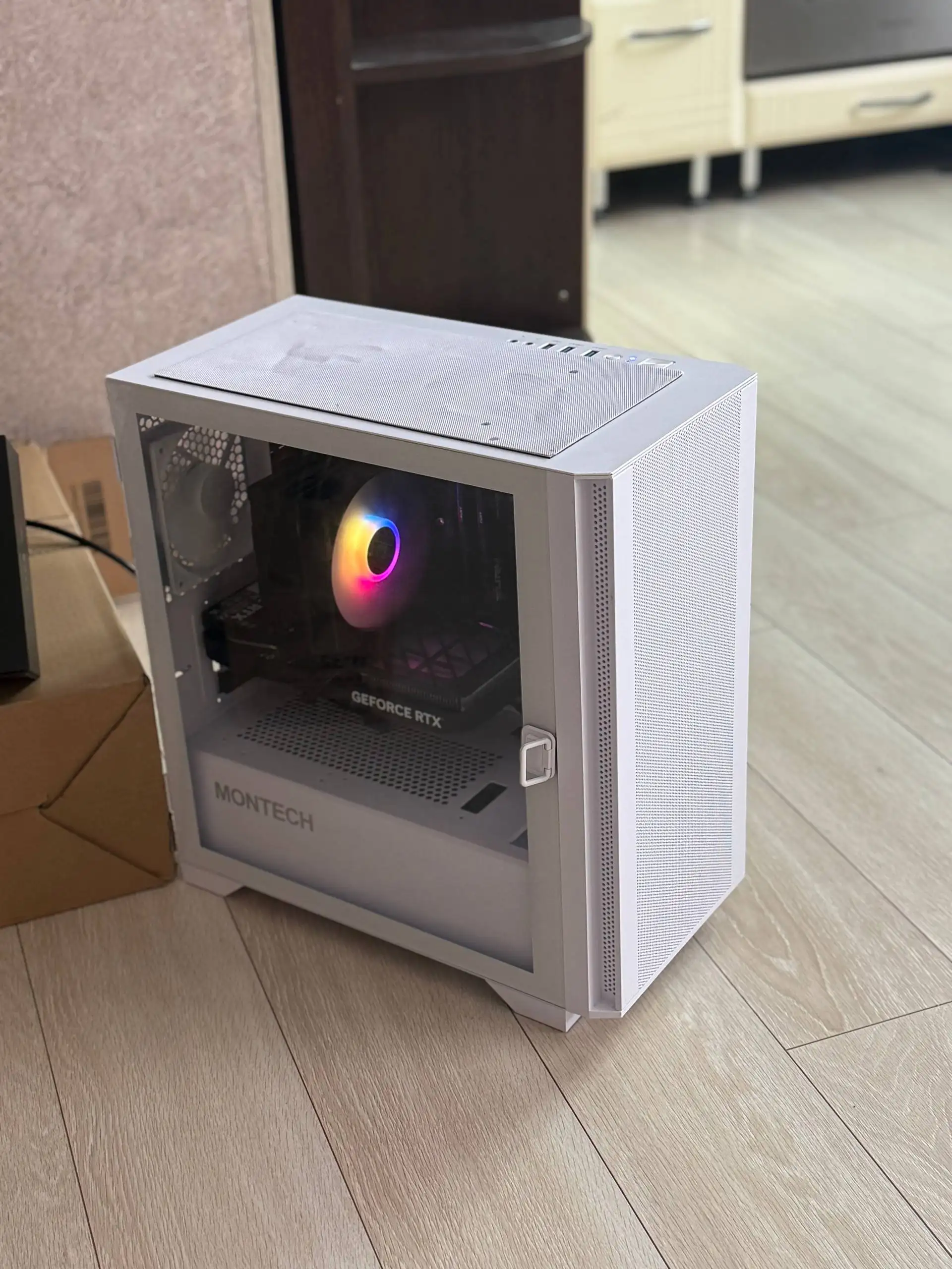 Продам идеальный игровой сетап с чеками и коробками - Игровые компьютеры и комплектующие (Электроника) в Красноярск