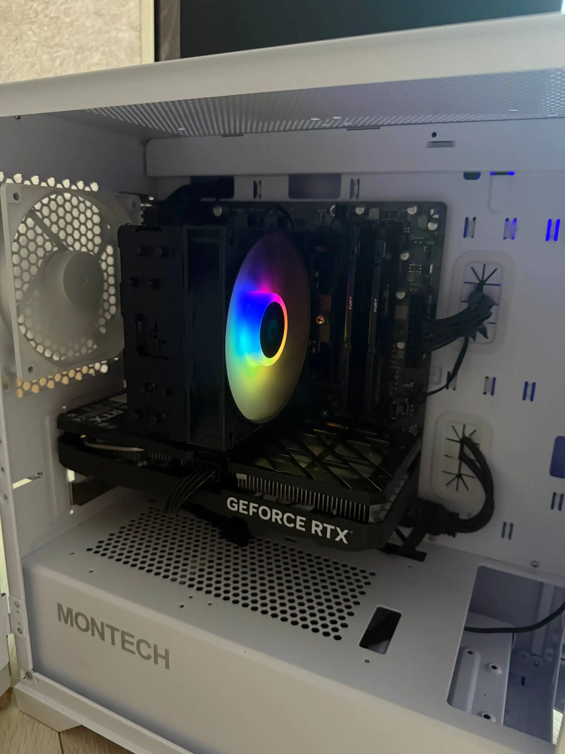 Продам идеальный игровой сетап с чеками и коробками - Игровые компьютеры и комплектующие (Электроника) в Красноярск