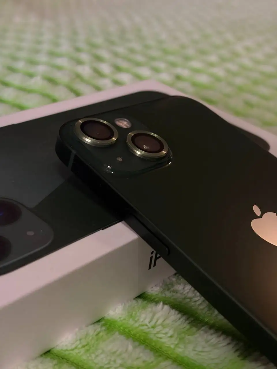 iPhone 13 128 ГБ в идеальном состоянии - Мобильные телефоны (Электроника) в Красноярск
