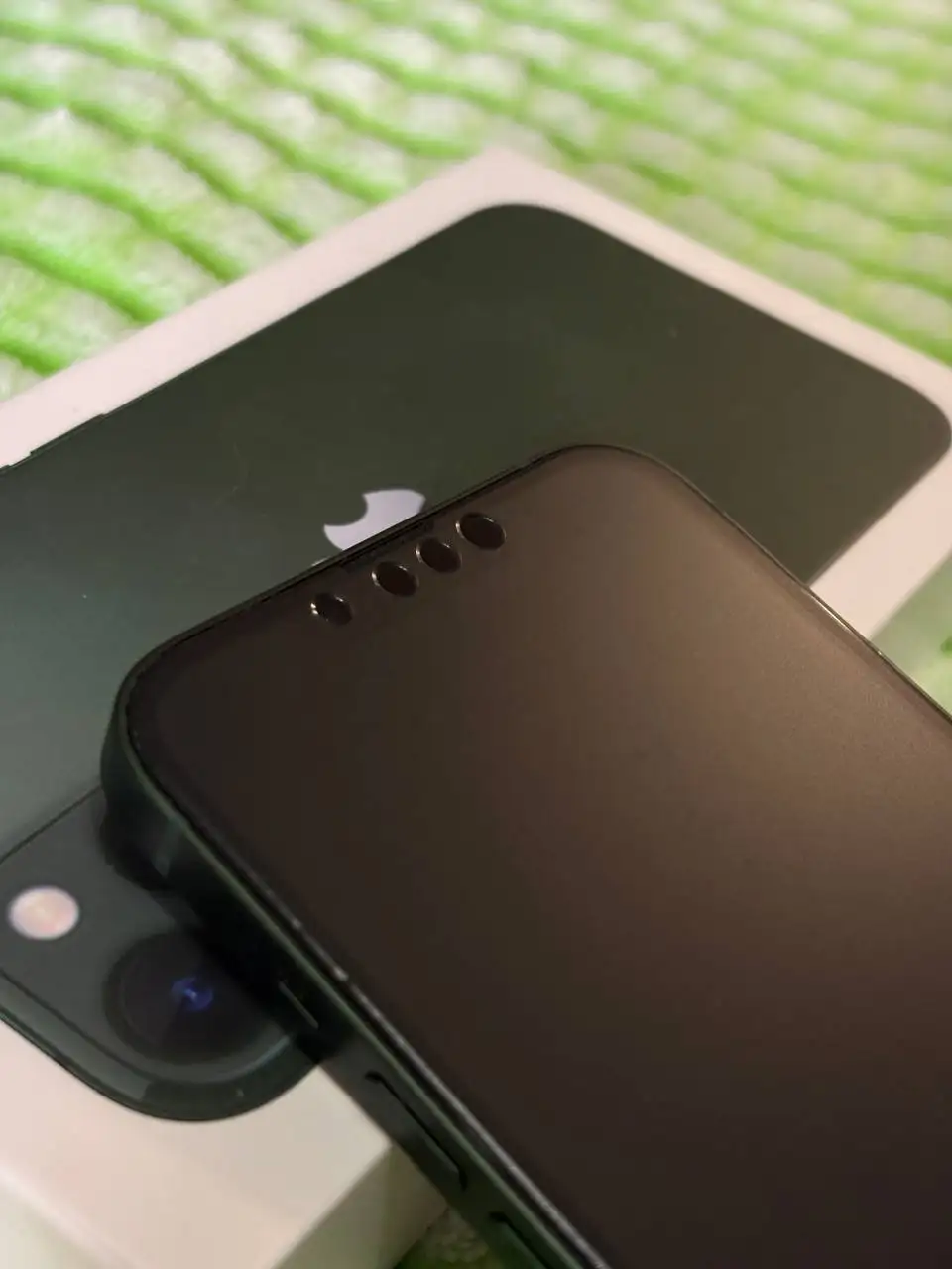 iPhone 13 128 ГБ в идеальном состоянии - Мобильные телефоны (Электроника) в Красноярск