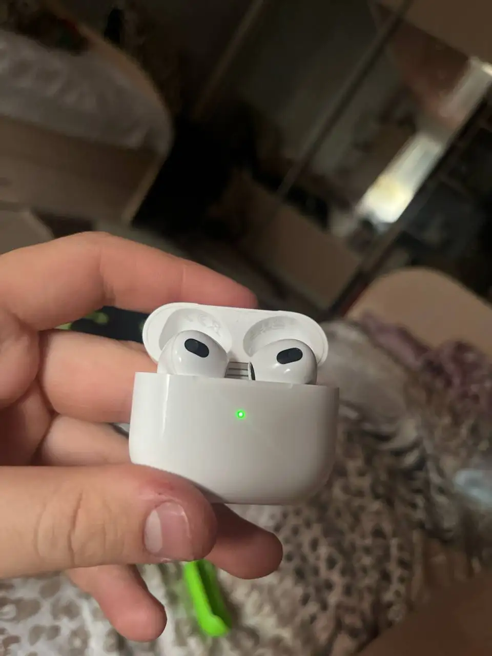 Продам AirPods 3 оригинал - Наушники (Электроника) в Красноярск