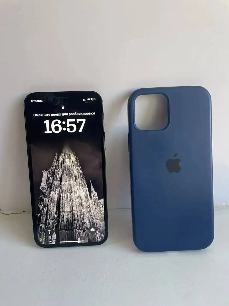iPhone 12 128GB аккумулятор 74% - Смартфоны и гаджеты (Электроника) в Красноярск
