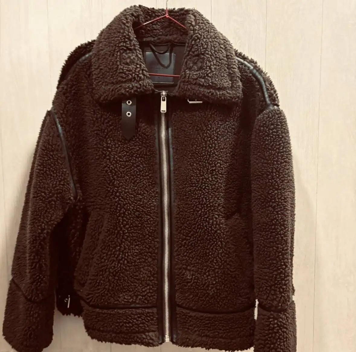 Продам дублёнку Zarina - Одежда в Красноярск