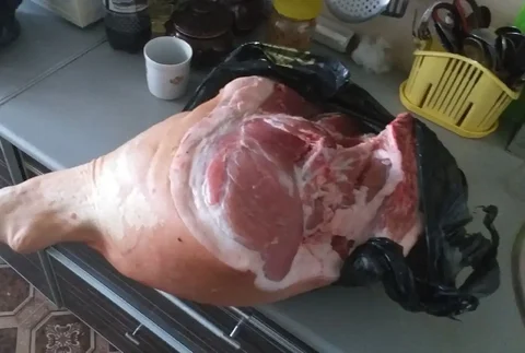 Свинина свежая, продажа оптом и в розницу в Красноярске - Мясо в Красноярск
