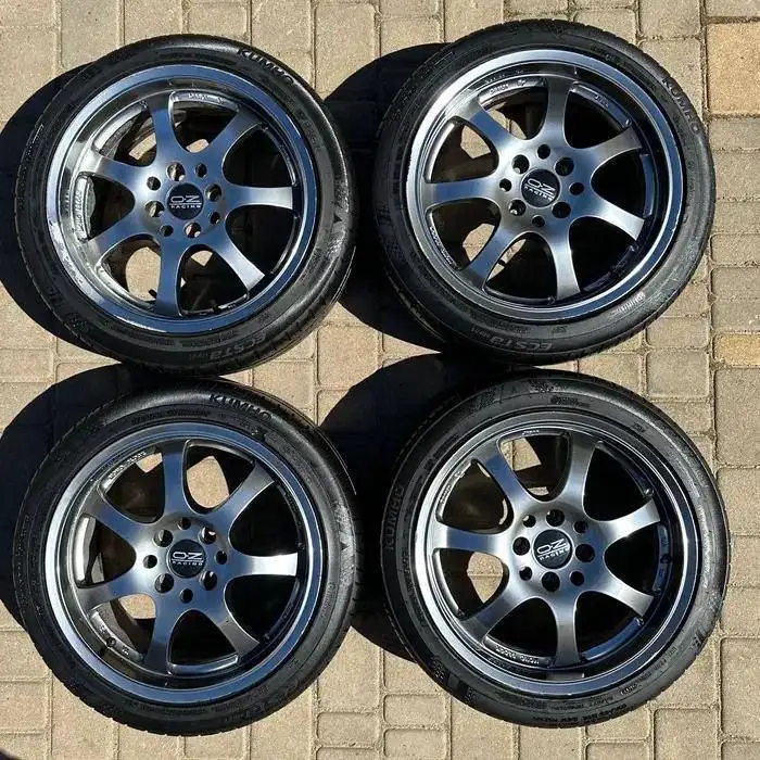 Продам диски с резиной R16 - Шины и диски (Запчасти) в Красноярск