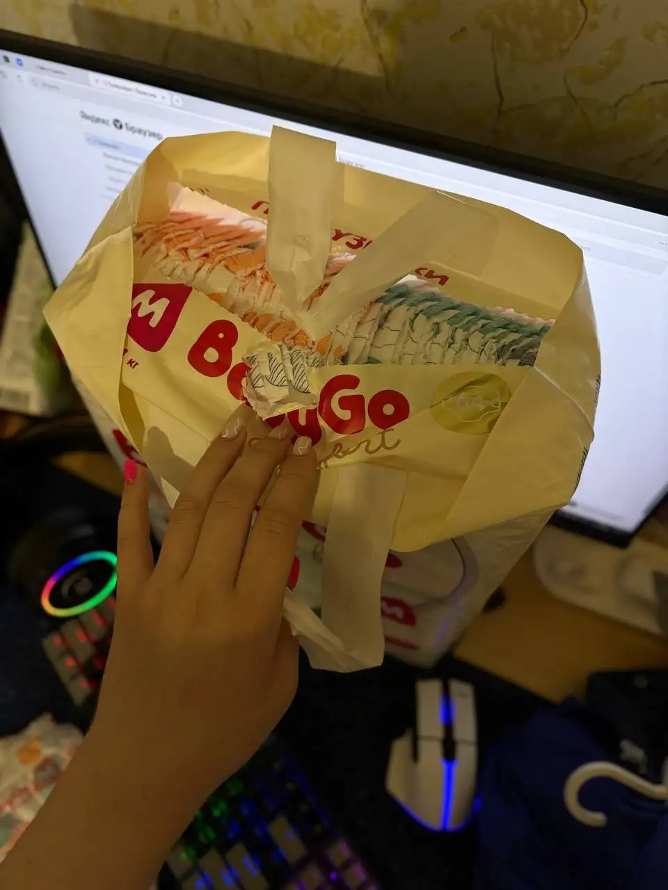 Продам подгузники BabyGo новые - Подгузники (Товары для детей) в Красноярск