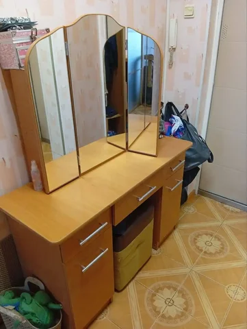 Продам комод/трюмо/туалетный столик - Техника для дома в Красноярск