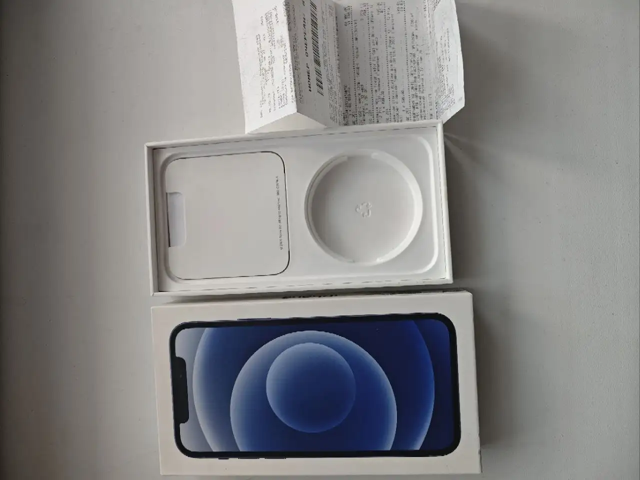 iPhone 12 128GB - Электроника в Красноярск