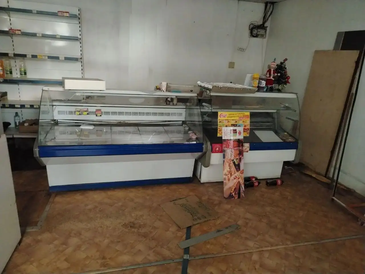 Продажа холодильников и стеллажей - Холодильники (Барахолка) в Красноярск