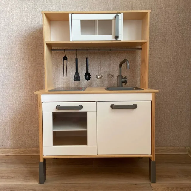 Деревянная детская кухня IKEA DUKTIG с аксессуарами - Фоторамки и фотоальбомы в Красноярск