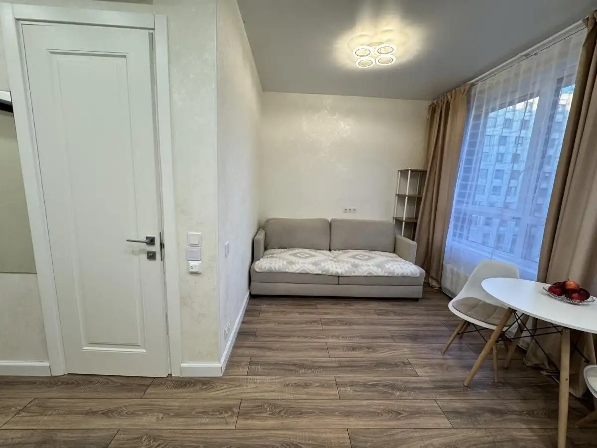 Сдам студию в 110 доме - Аренда квартир (Недвижимость) в Красноярск