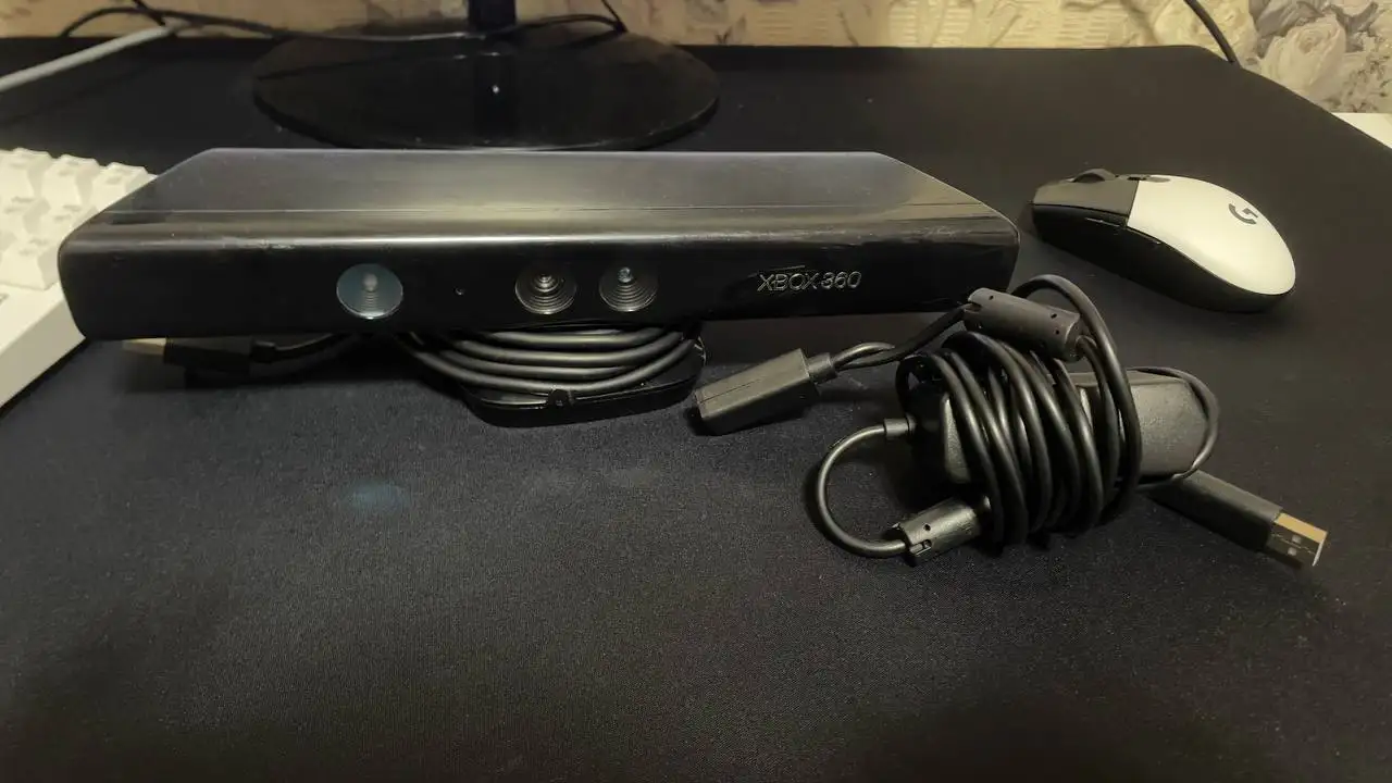 Сабвуфер и Xiaomi, монитор AOC и Kinect - Аксессуары и запчасти (Электроника) в Красноярск