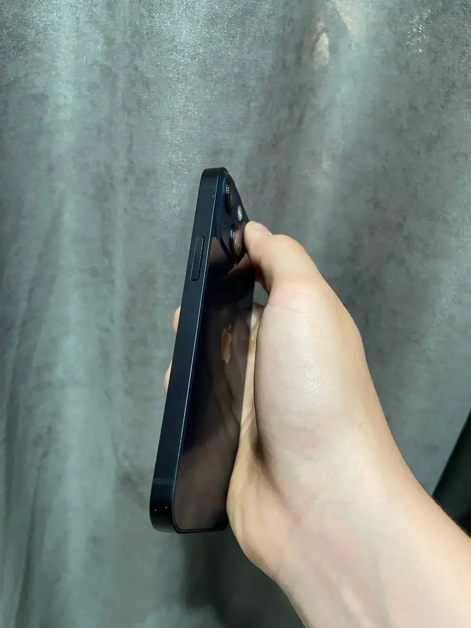 Продам iPhone 13 mini 128GB черный - Смартфоны и аксессуары (Электроника) в Красноярск