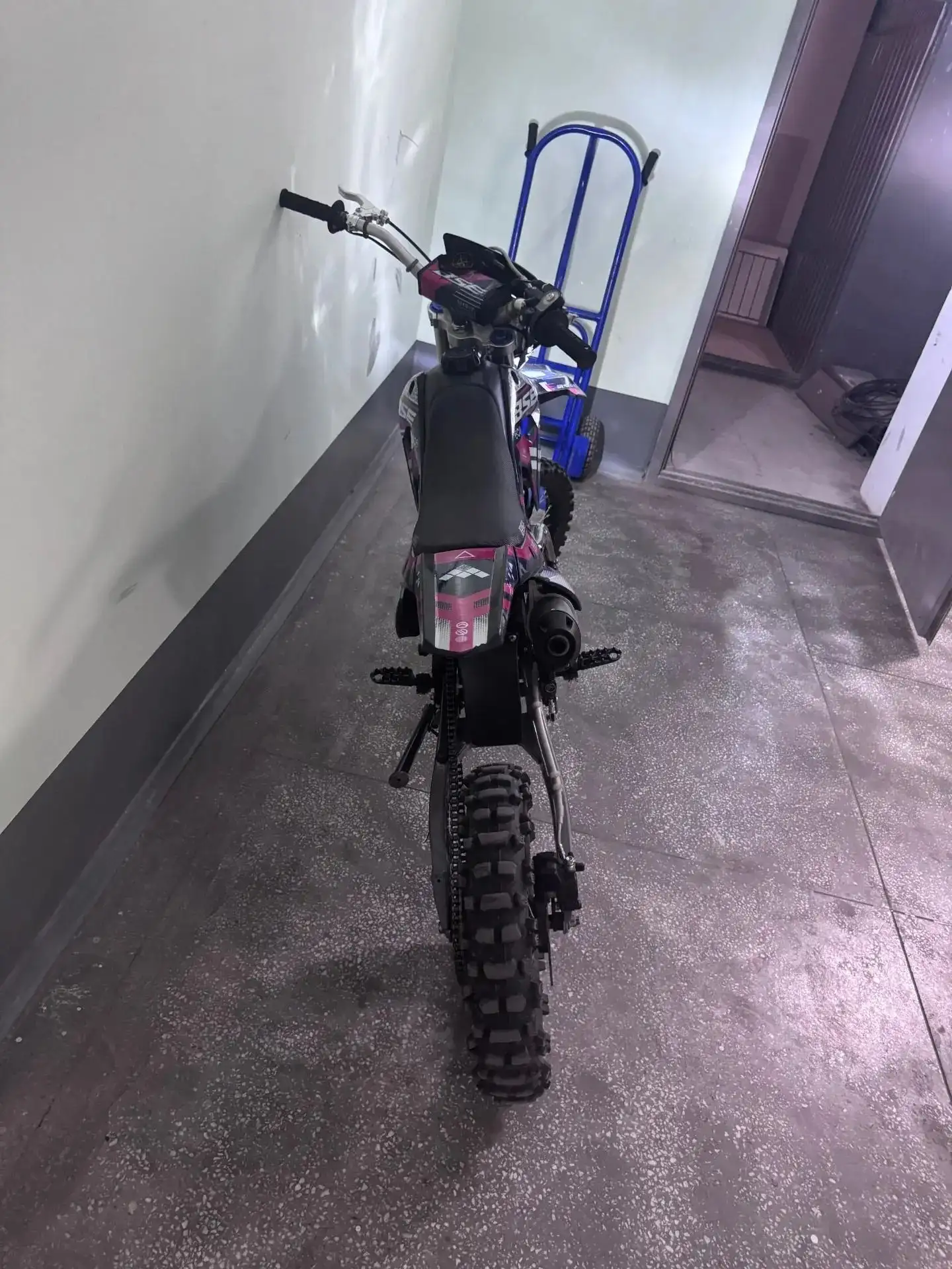 Продам 85к приложение - Аксессуары для авто (Авто) в Красноярск