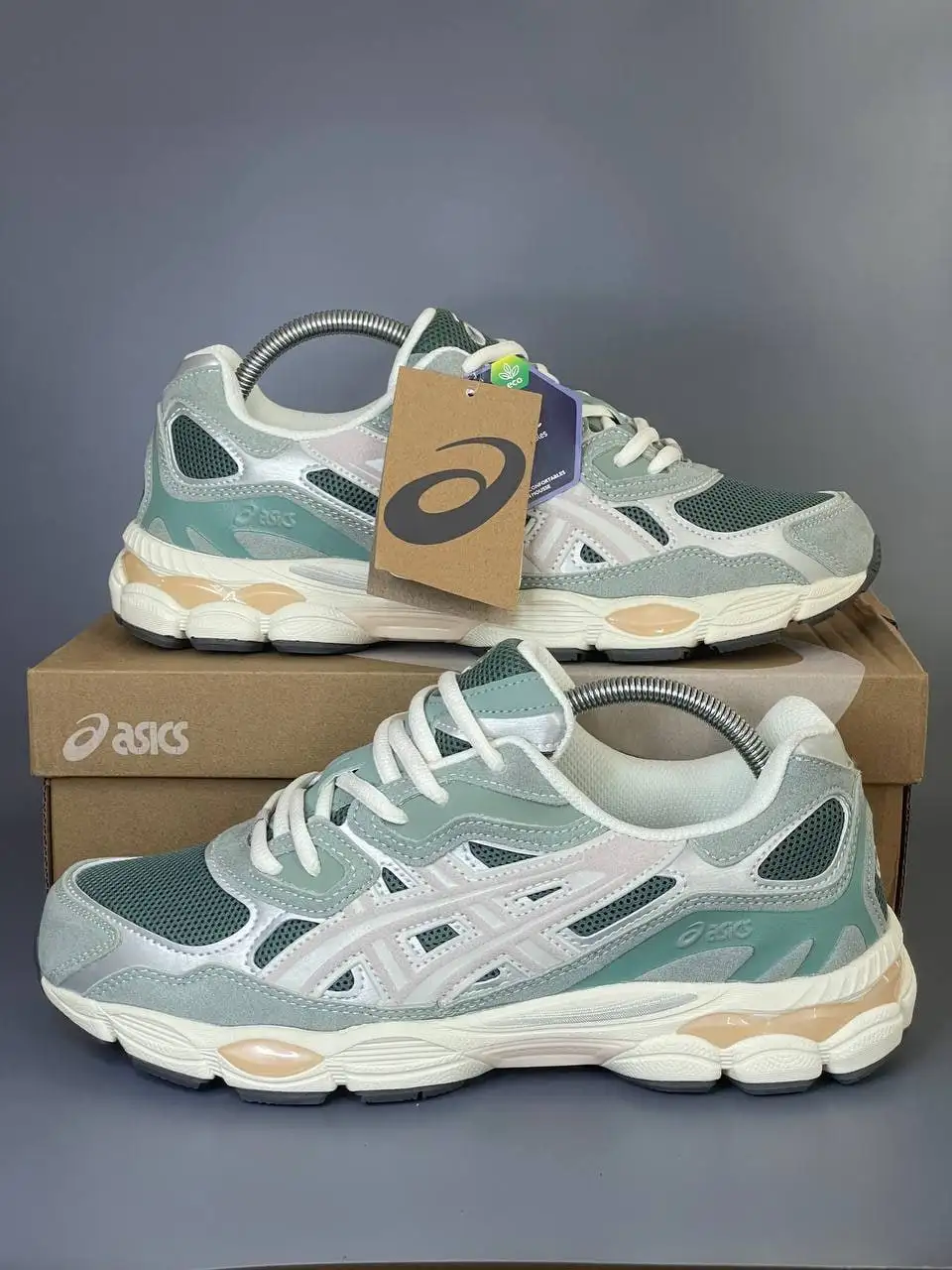 Кроссовки Asics GEL NYC - Обувь (Одежда) в Красноярск