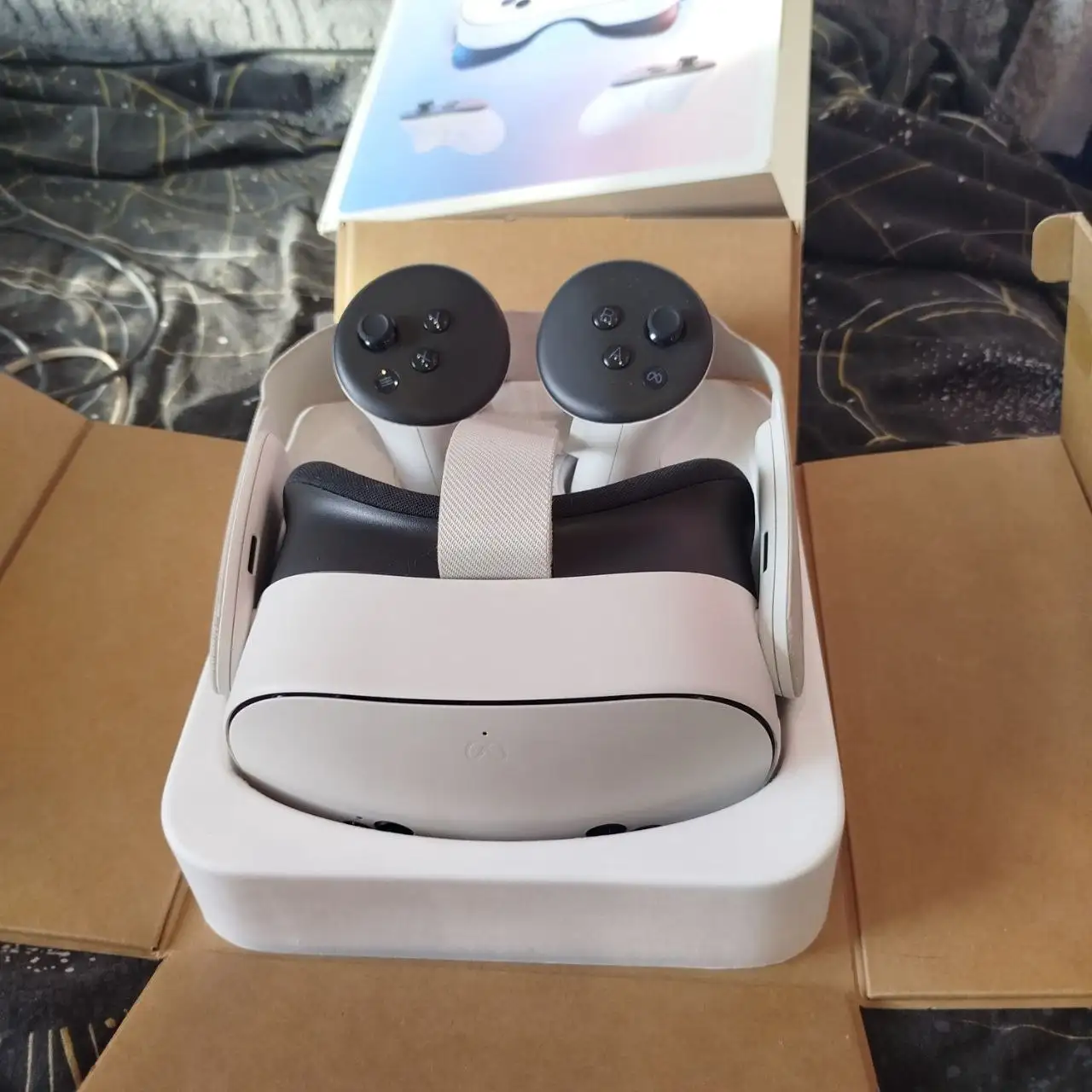 Oculus Quest 3S 128 GB - VR-шлемы (Электроника) в Красноярск