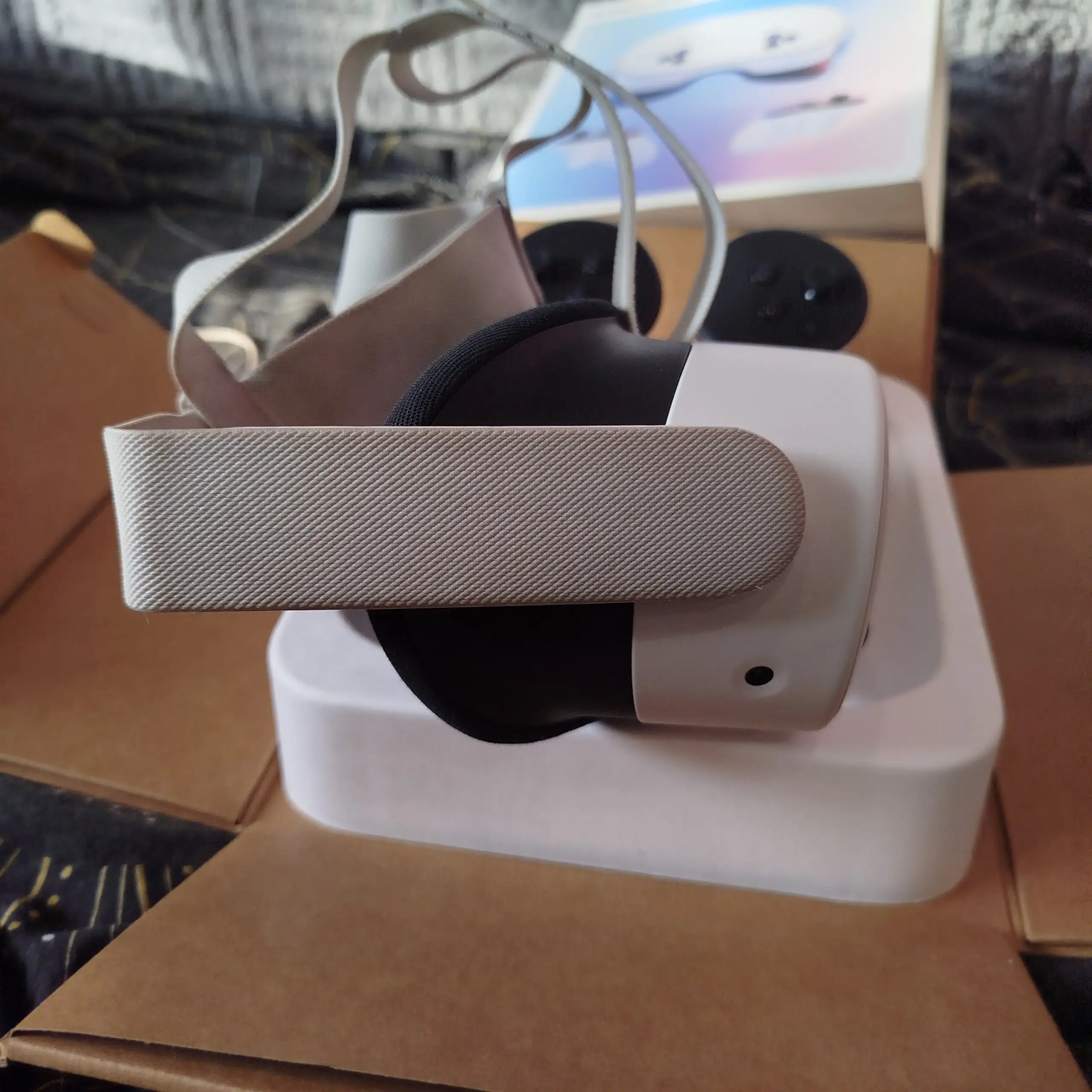 Oculus Quest 3S 128 GB - VR-шлемы (Электроника) в Красноярск