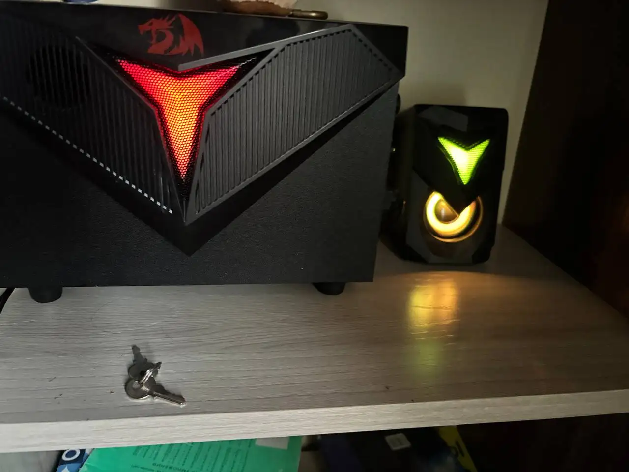 Продам игровой компьютер с комплектом - Игровые компьютеры (Электроника) в Красноярск