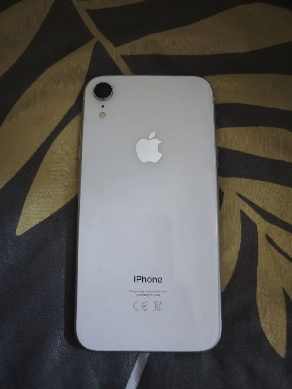 Обмен iPhone XR - Смартфоны (Электроника) в Красноярск