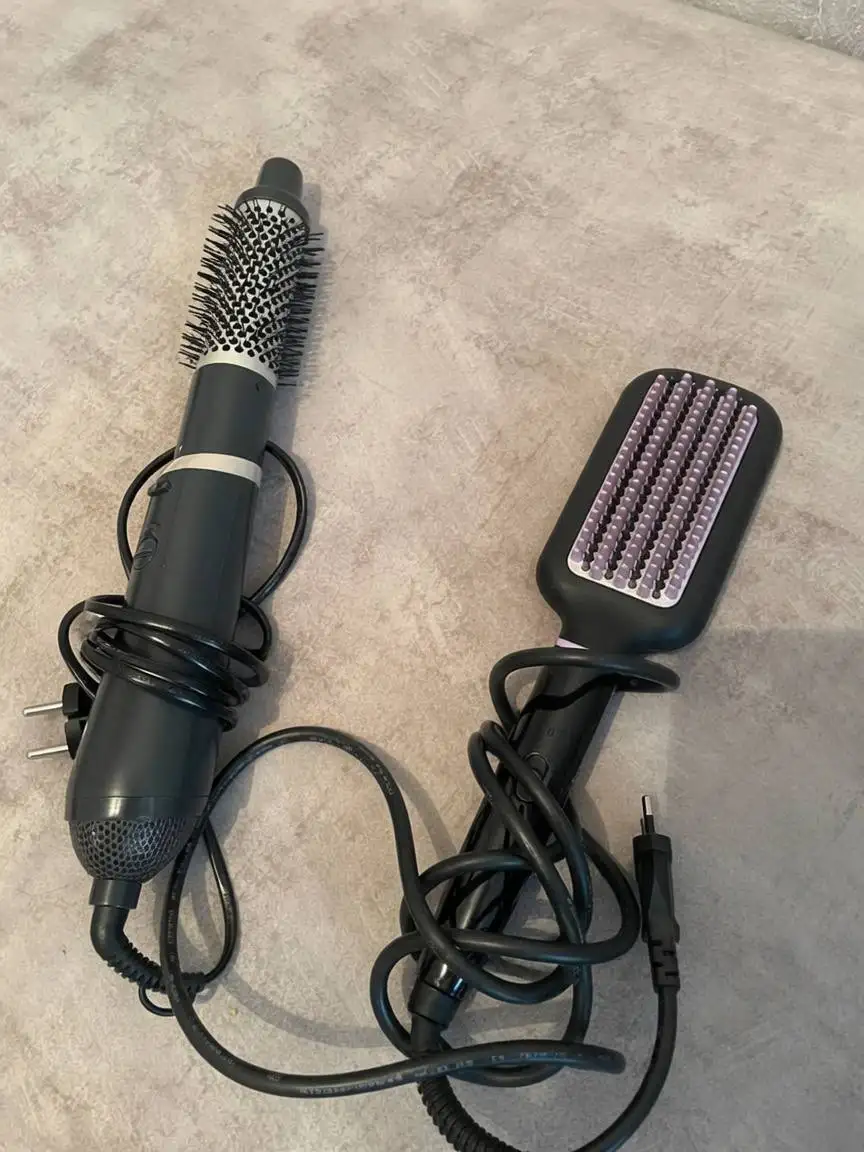 Продам вакууматор Kitfort, расческа Philips, фен Philips - Электроника в Красноярск